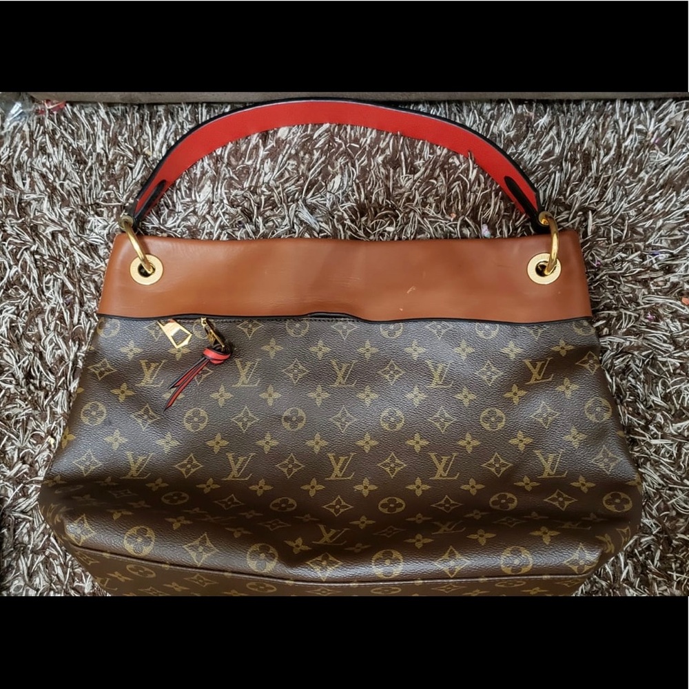 Louis Vuitton
Tuileries